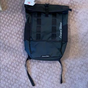 Lizard skins lifestyle backpack reatails at 110$